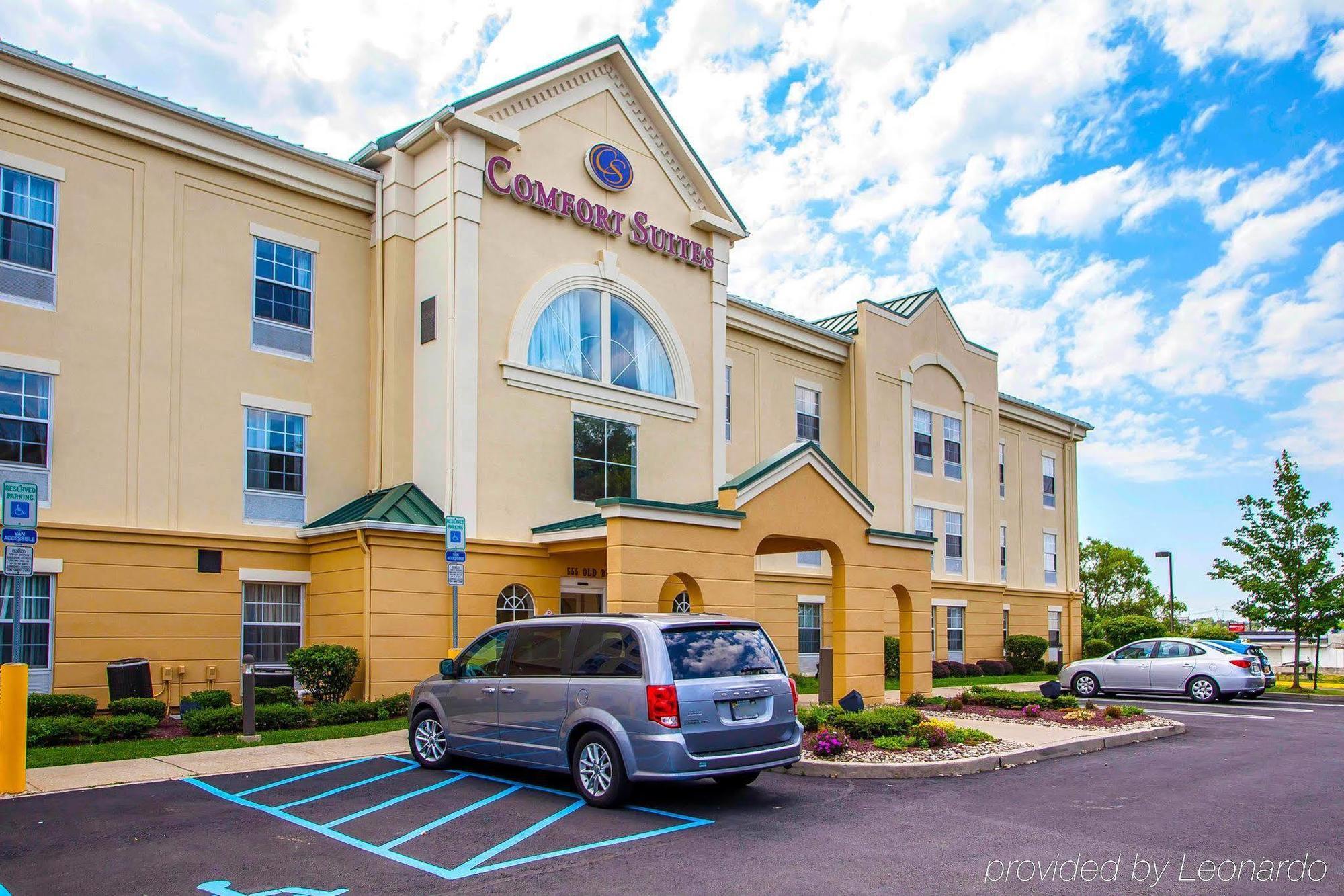 Comfort Suites East Brunswick - South River Zewnętrze zdjęcie